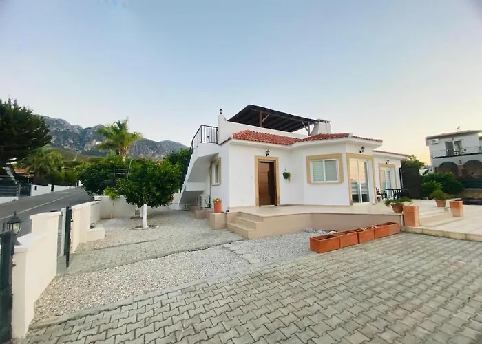 Private With Private Pool And Parking In Alsancak Kyrenia North Cyprus Villa Phicardou