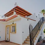 Beautiful With Private Pool Private Parking Karavas Minutes To Clubs Restaurants Cafes Supermarkets Kyrenia North Cyprus Payments Wise Revolut