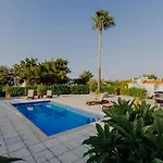 Beautiful With Private Pool Private Parking Karavas Minutes To Clubs Restaurants Cafes Supermarkets Kyrenia North Cyprus Payments Wise Revolut Vila *