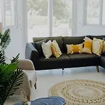 Beautiful With Private Pool Private Parking Karavas Minutes To Clubs Restaurants Cafes Supermarkets Kyrenia North Cyprus Payments Wise Revolut