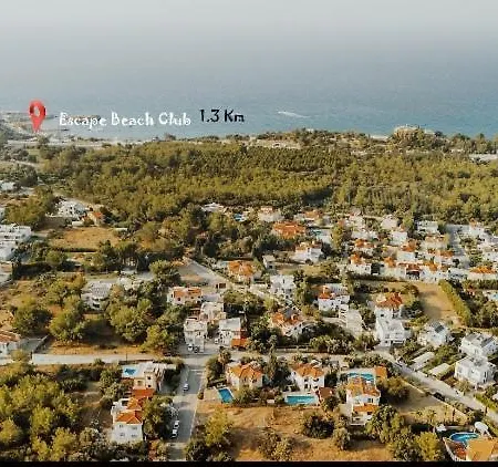 Beautiful With Private Pool Private Parking Karavas Minutes To Clubs Restaurants Cafes Supermarkets Kyrenia North Cyprus Payments Wise Revolut Villa *