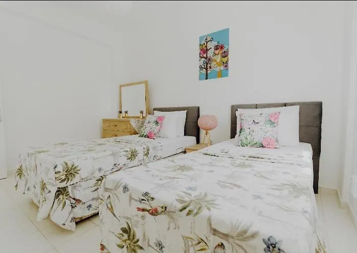 Villa Private With Private Pool And Parking In Alsancak Kyrenia North Cyprus *