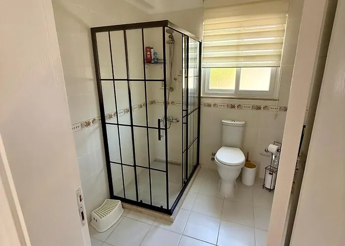 Private With Private Pool And Parking In Alsancak Kyrenia North Cyprus * Phicardou